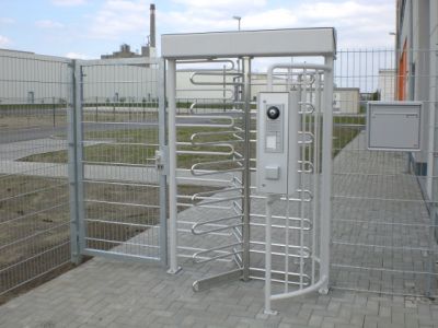 Zur Seite elektrische Drehkreuze